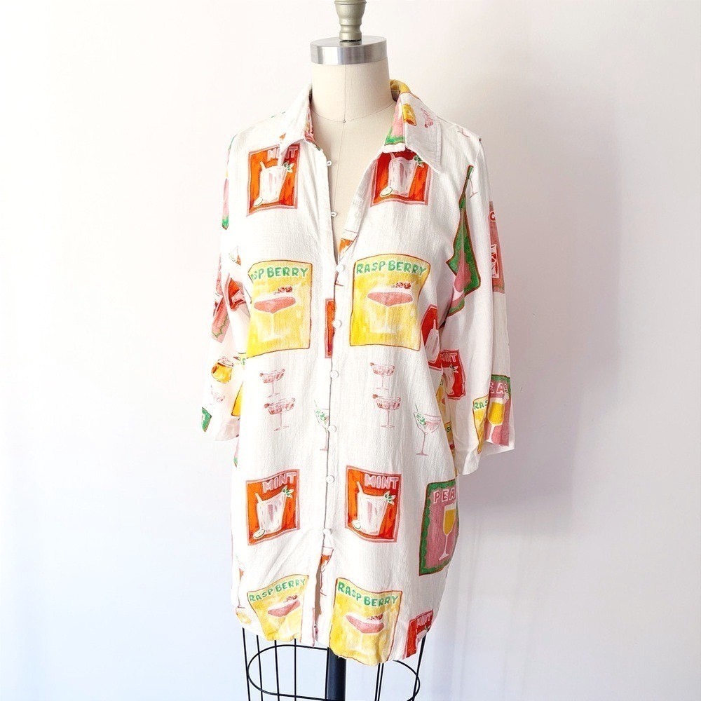 Label of Love Cocktail Print‎ Shirt White Linen Blend Oversized Graphic S